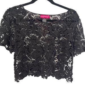 Say What Women’s Cotton Lace Short Sleeve Top. Size M Color Black